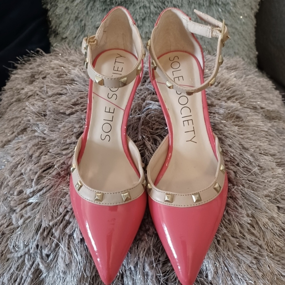 Sole Society Coral Pink Studded High Heel Shoes Size 5 - Picture 2 of 7
